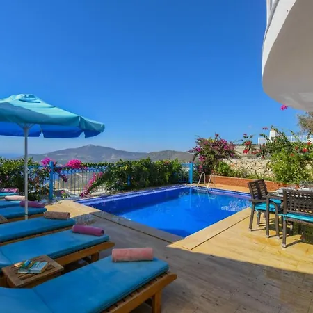 Paradise Villas *